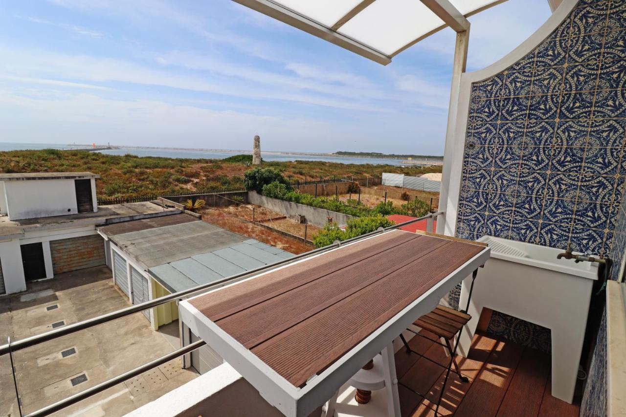 Ocean View Apartment With Free Parking Barra Eksteriør bilde