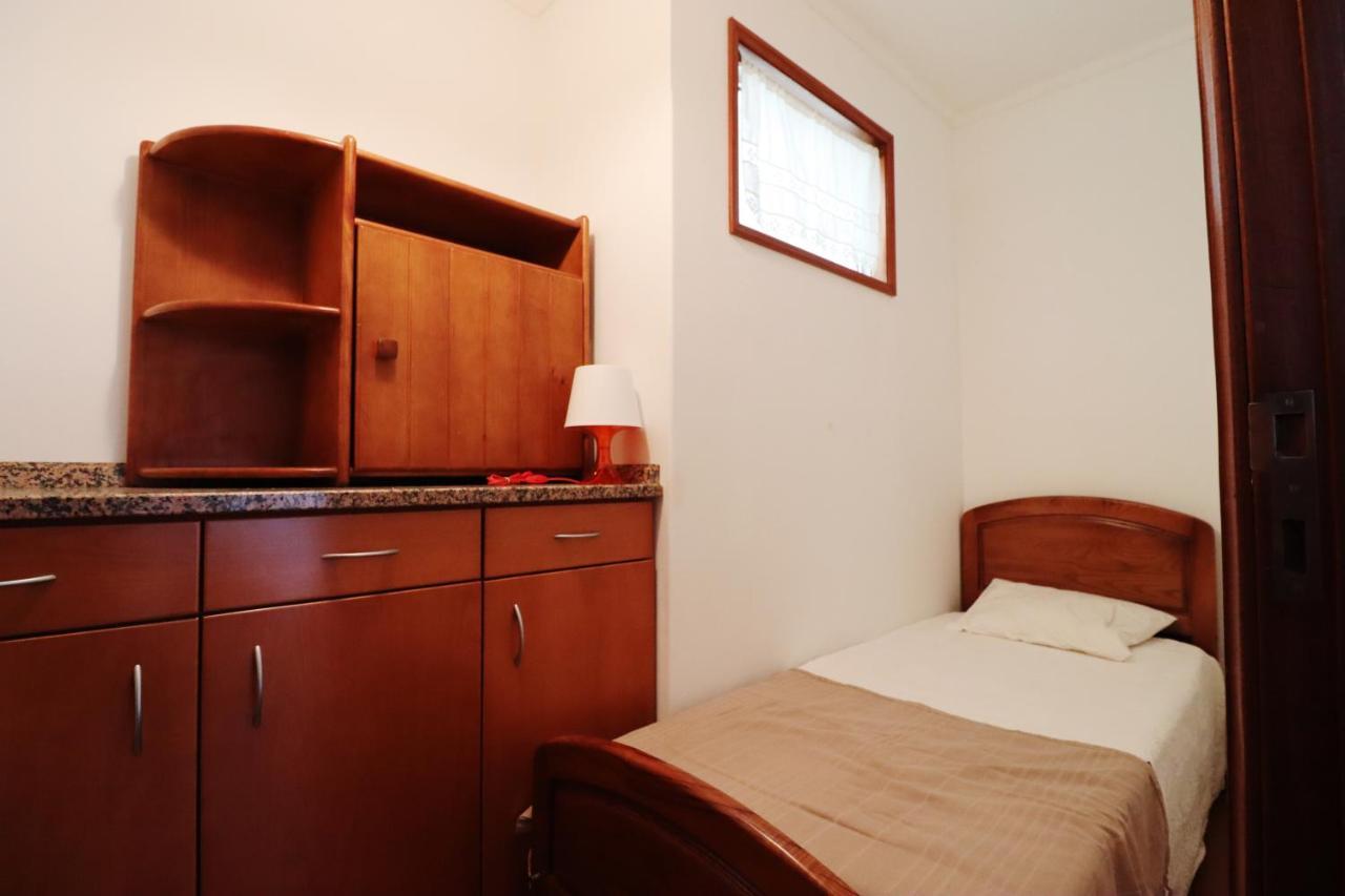Ocean View Apartment With Free Parking Barra Eksteriør bilde