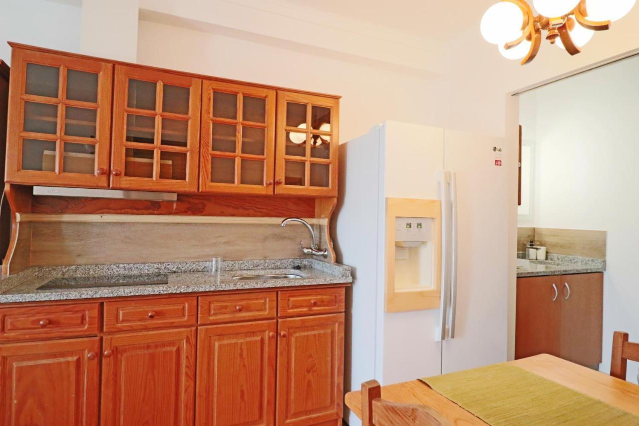 Ocean View Apartment With Free Parking Barra Eksteriør bilde