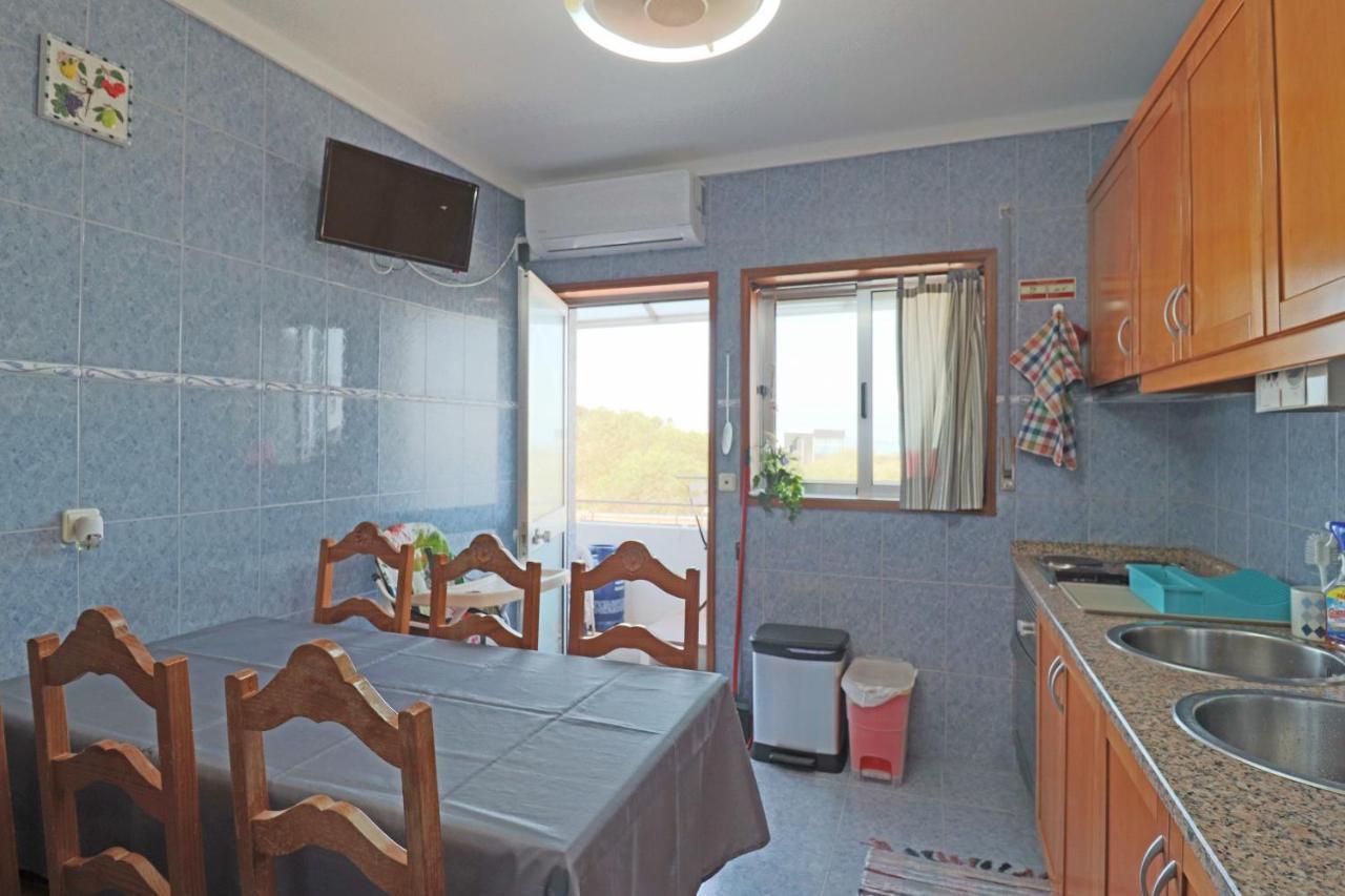 Ocean View Apartment With Free Parking Barra Eksteriør bilde